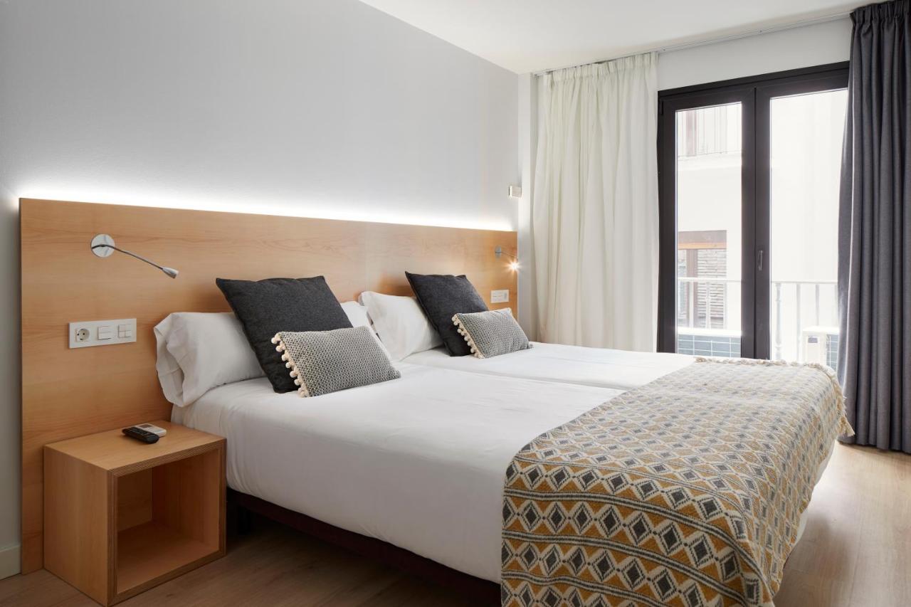 Hostal Arriazu 팜플로나 외부 사진