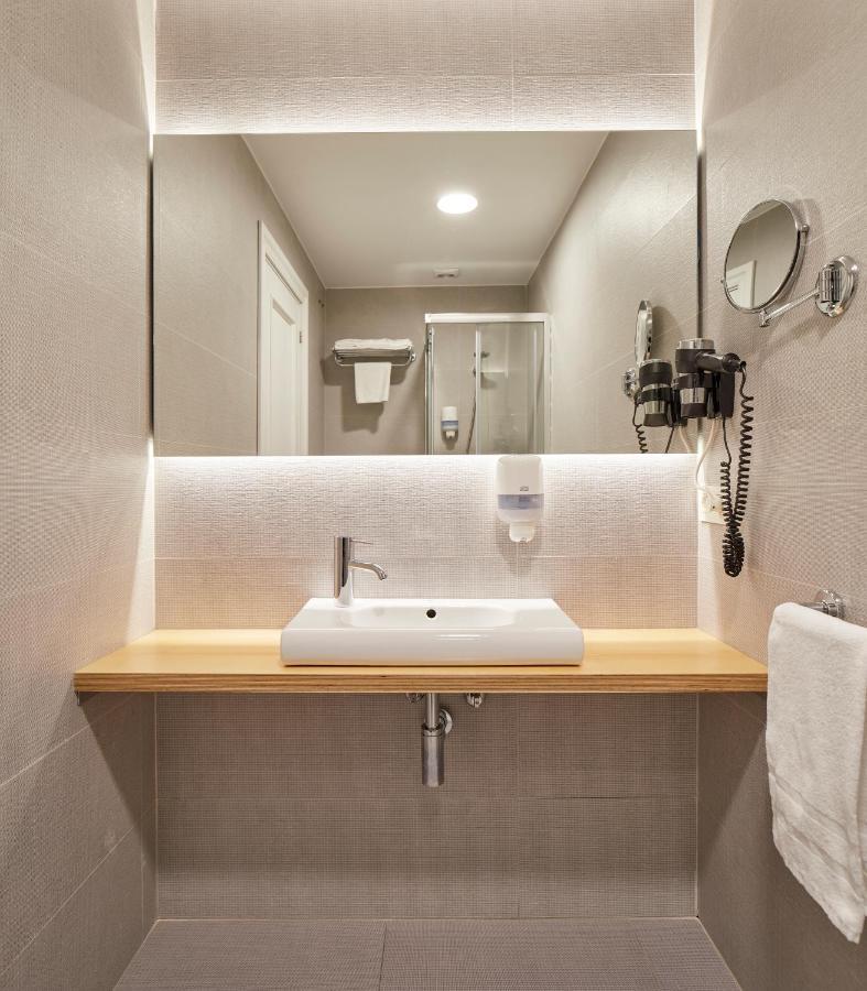 Hostal Arriazu 팜플로나 외부 사진