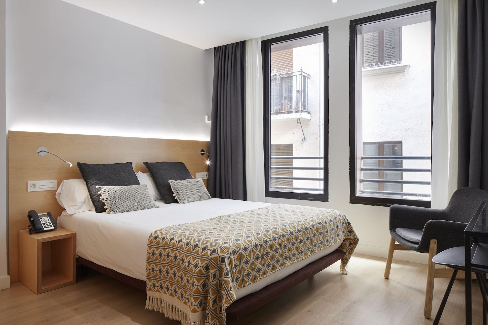 Hostal Arriazu 팜플로나 외부 사진